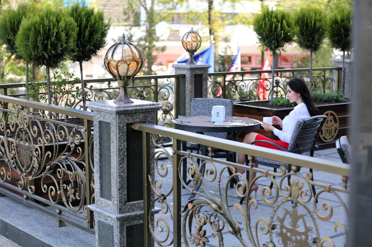 Plaza Hotel Bishkek Luaran gambar